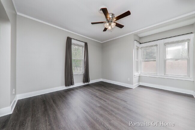 Photo - 3 Bedroom with Laundry & Garage