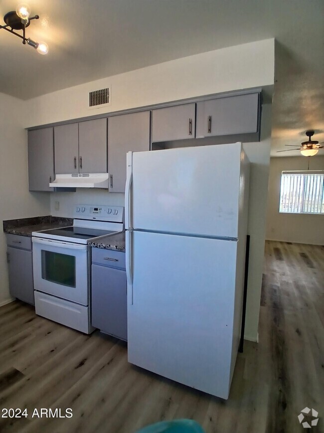 Building Photo - 370 W Mohave St Unit 3 Rental