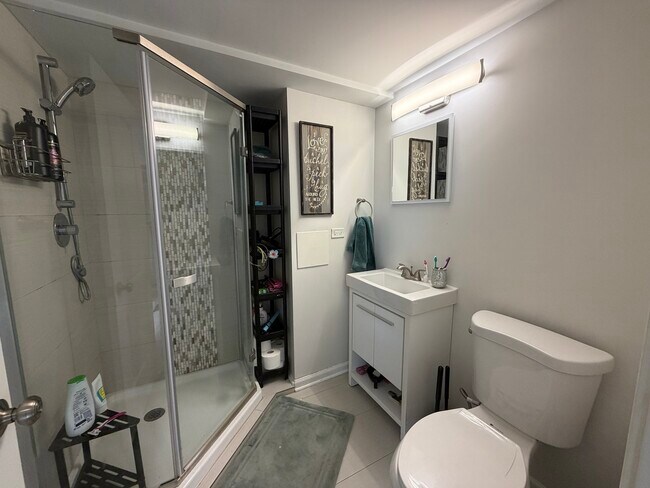 Photo - 4101 W Nelson St Unidad G