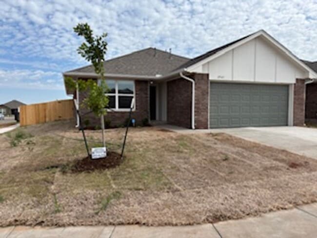 Building Photo - Newly Built!