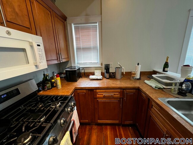 Photo - 358 Broadway Unidad 2