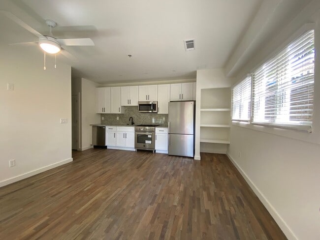 Photo - Brand New Luxury Apartments Steps from Beltline Unidad 011