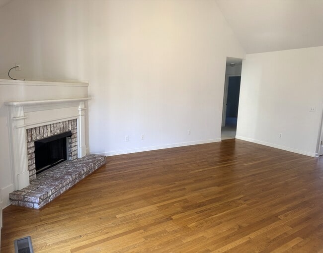 Photo - 1704 Tellico Dr