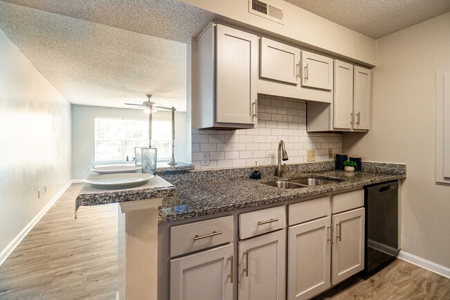 Photo - Riverstone Apartments
