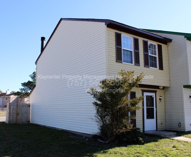 Photo - 1 Peachtree Ct