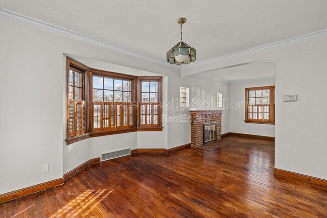 Photo - 1150 N Florissant Rd