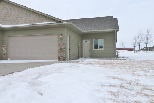 Photo - 1901 Mary Beth Ave