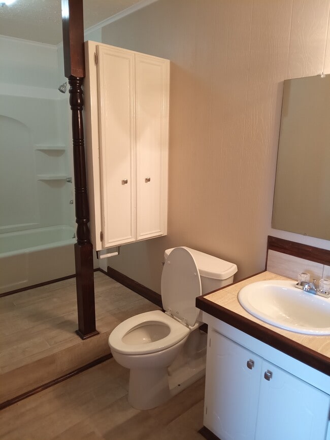 Photo - Mary Lea Apartments