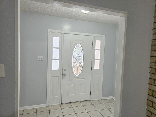 Photo - 5270 Wildwood Dr