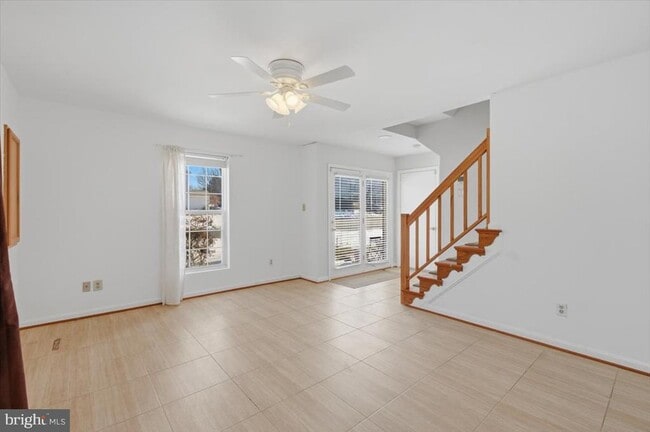 Photo - 4700 Warm Hearth Cir