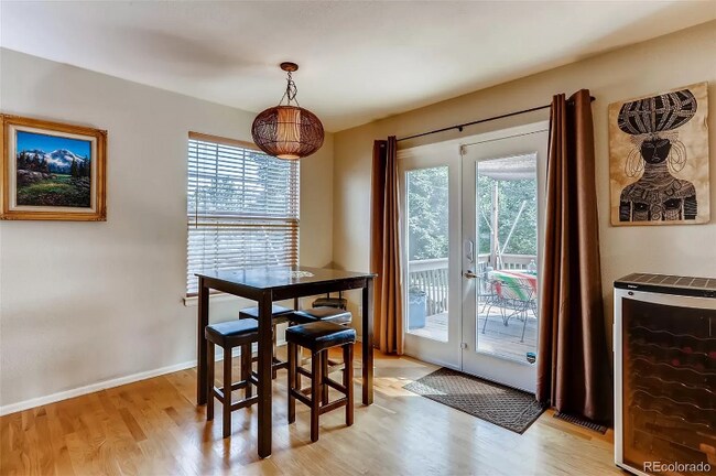 Photo - 10134 White Oak Way