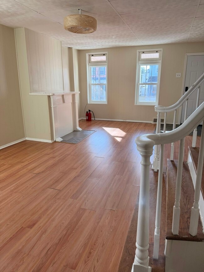 Photo - 1116 William St