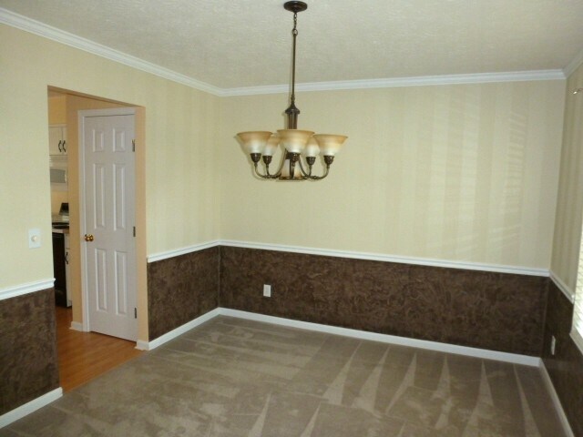 Photo - 924 Bamburgh Dr