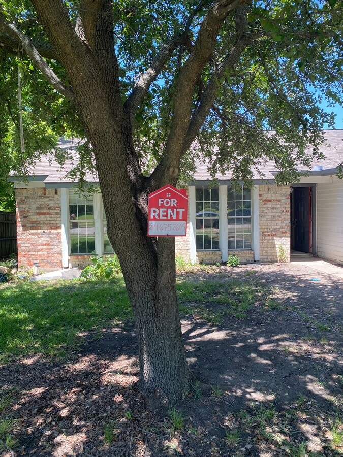 Photo - 2117 High Summit Dr