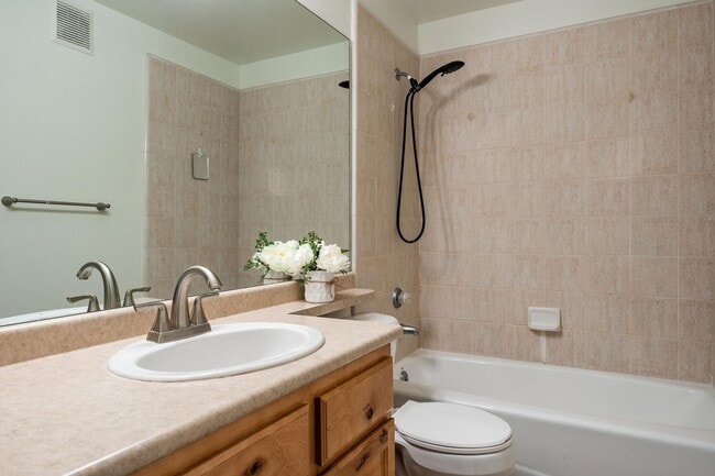Photo - Pinebrook Condo Near Bus Line