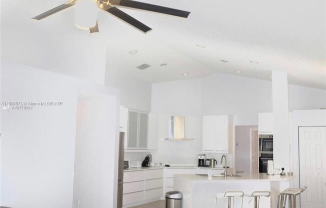 Photo - 3341 Overlook Rd