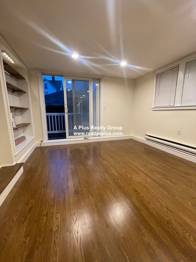 Photo - 842 South St Unit #1B