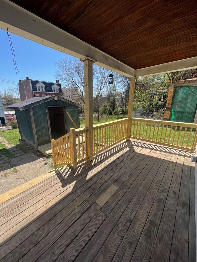 Photo - Newly Renovated 3 Bedroom, 1 Bathroom in Spring Hill- Central Air and Brand New Kitchen!!