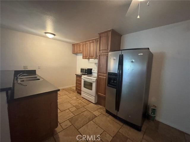 23629 Golden Springs Dr