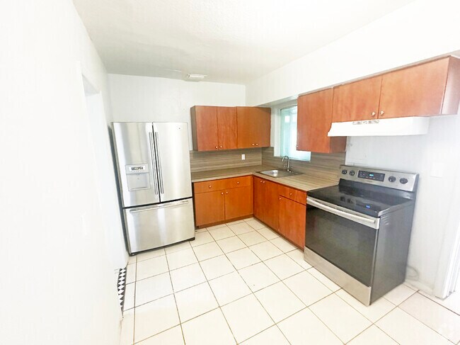 Building Photo - 15310 NW 31st Ave Rental