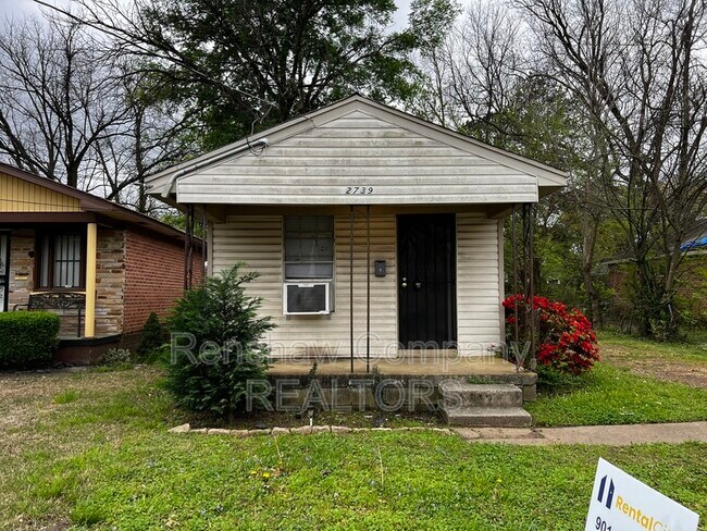 Photo - 2739 Select Ave House