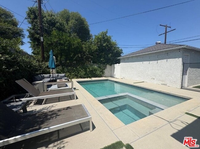 Photo - 6731 Rubio Ave