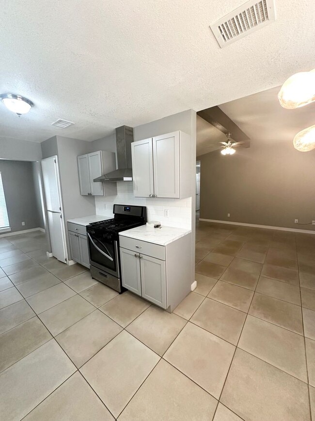 Photo - 5125 Sunnyside Dr