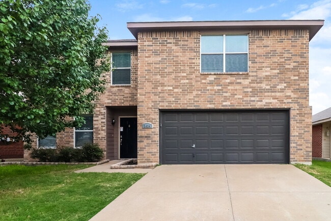 Building Photo - 3424 Cayman Dr
