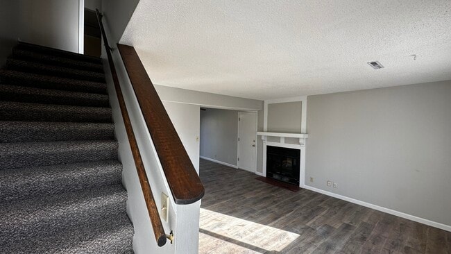 Photo - 4605 Grandview Ct