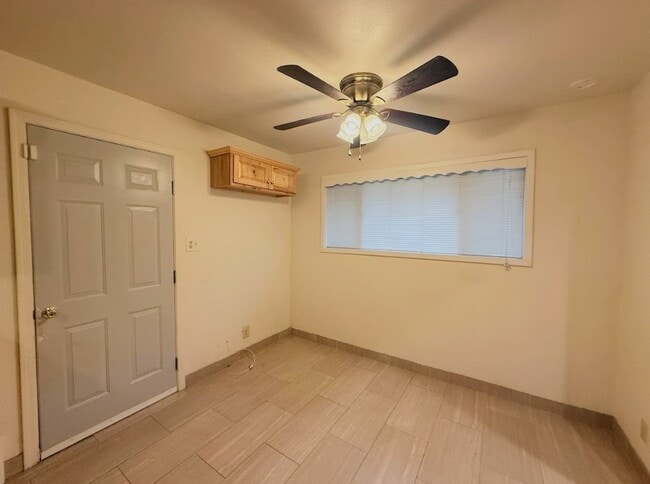 Photo - 3158 El Capitan Ave