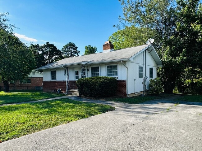 120 Utah Ave