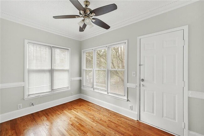 Photo - 140 Davis Mill Ct