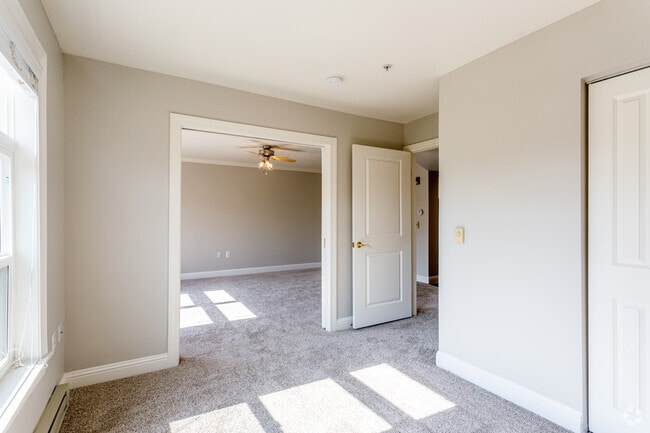 2BR, 2BA - Table Mountain Outlook