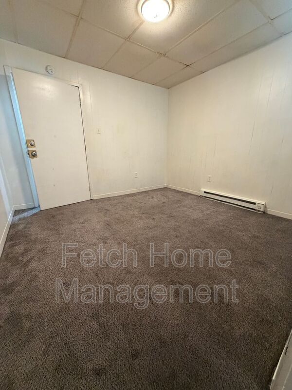 Photo - 141 S Prince St