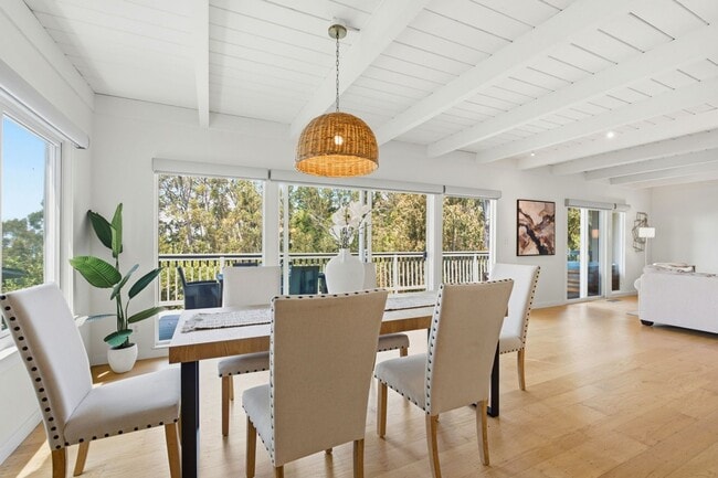 Photo - 2323 Mastlands Dr