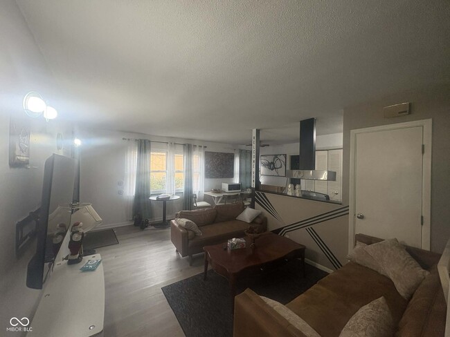 Building Photo - 6492 Lupine Terrace