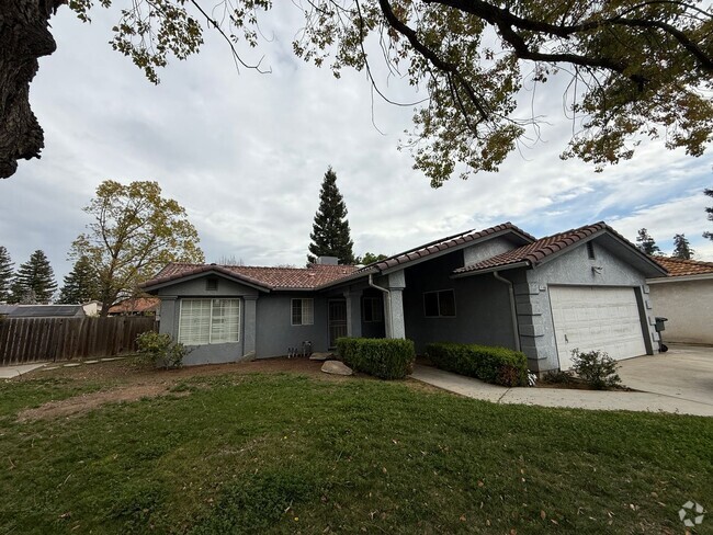 Building Photo - charming 3 bedroom, 1 bathroom home locate...