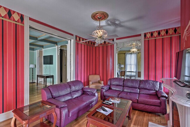 Photo - 2901 Broadway Avenue J Unit SI ID1545813P