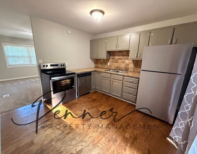 Photo - 1503 N Cherokee St