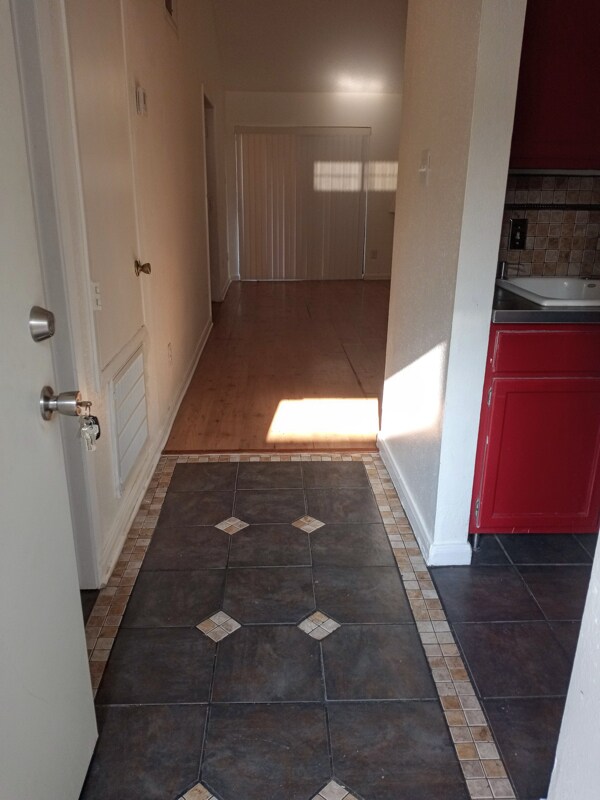 Photo - 10075 Westpark Dr Unit 9