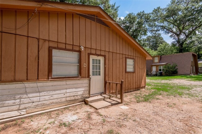 Photo - 712 Cline St
