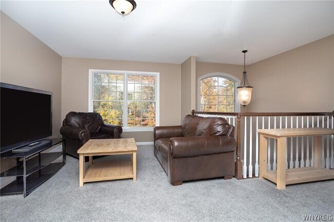 Photo - 2780 Love Rd