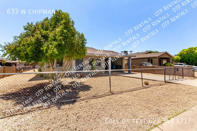 Photo - 633 w chipman- Casa