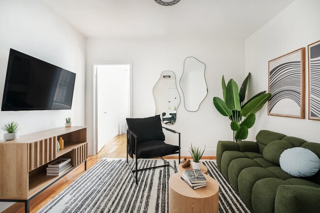 444 W 48th St Unit SI ID1047354P