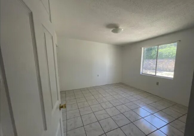 Photo - 2903 Eads Pl