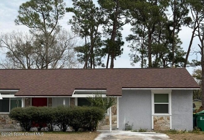 Building Photo - 304 Palm Ave