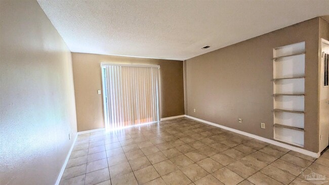 Photo - 8160 Stonebrook Dr