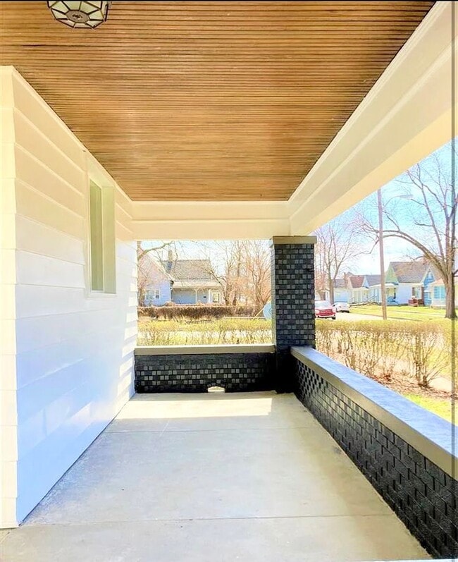 Photo - Charming North Side 2BR Home – Updated & M...