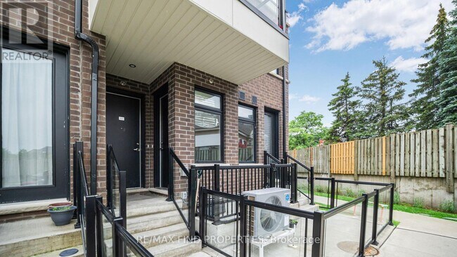 Photo - 755 Omega Drive