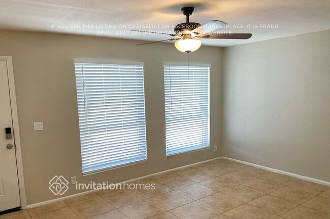 Photo - 834 E Glade Ave